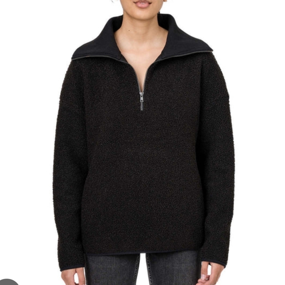 ELLE BLACK TEDDY JACKET SIZE MEDIUM